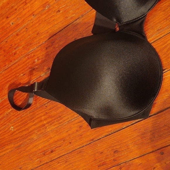 Soma Vanishing Back Full Coverage Black Bra Sz 36DDD - Picture 3 of 9